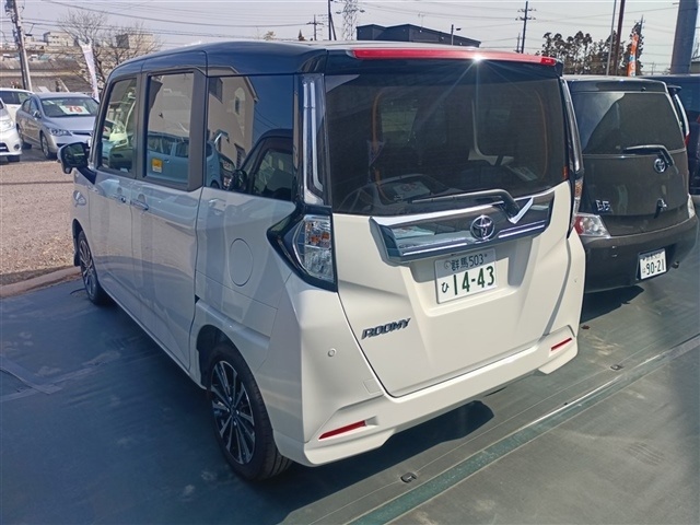 TOYOTA TANK