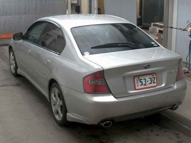 SUBARU LEGACY B4