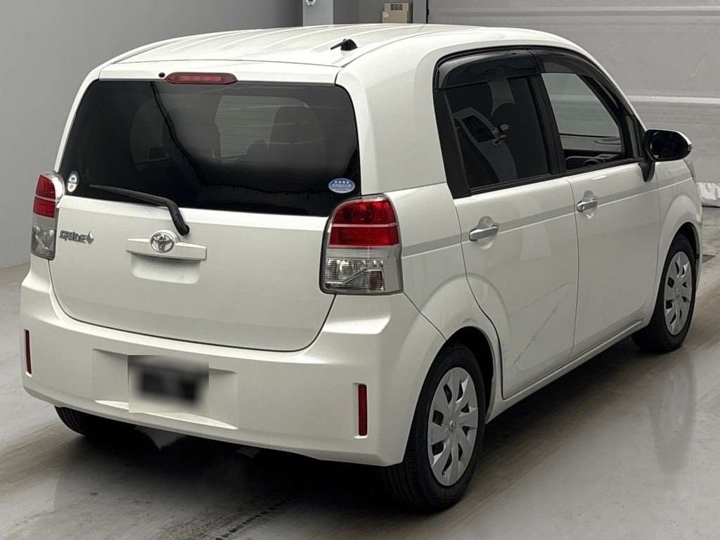 TOYOTA SPADE