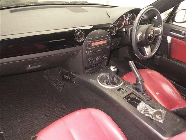 MAZDA ROADSTER