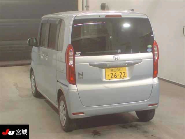 HONDA N-BOX