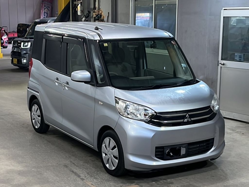 MITSUBISHI EK SPACE