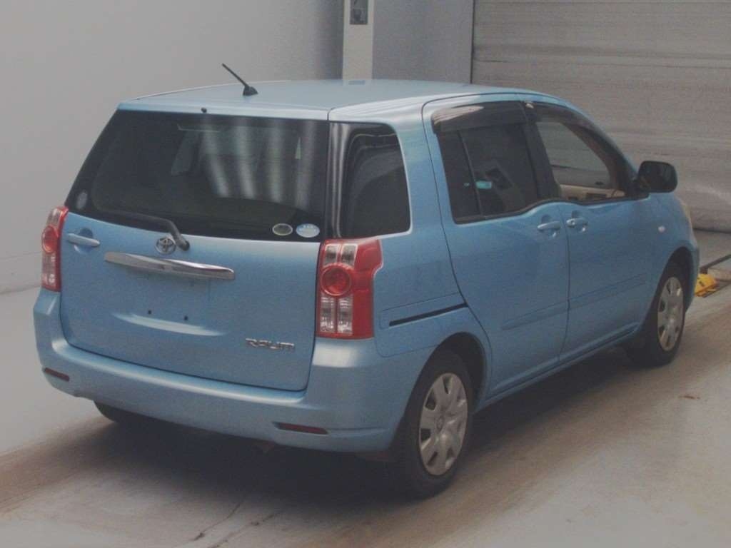 TOYOTA RAUM