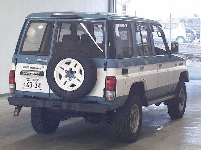 TOYOTA LAND CRUISER PRADO