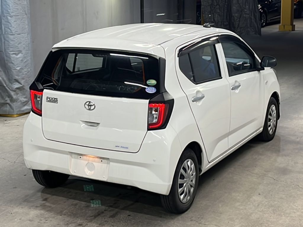 TOYOTA PIXIS EPOCH