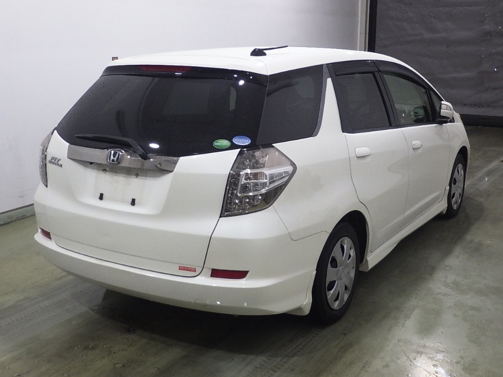 HONDA FIT SHUTTLE