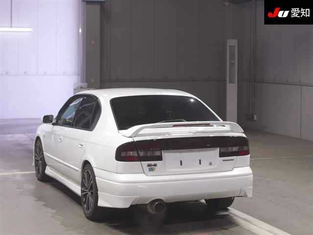 SUBARU LEGACY B4