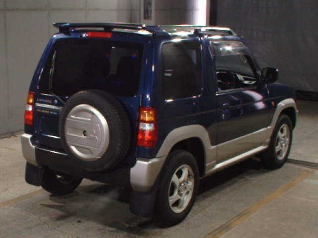 MITSUBISHI PAJERO MINI