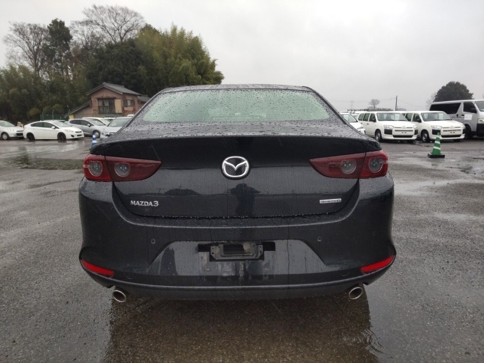 MAZDA MAZDA3