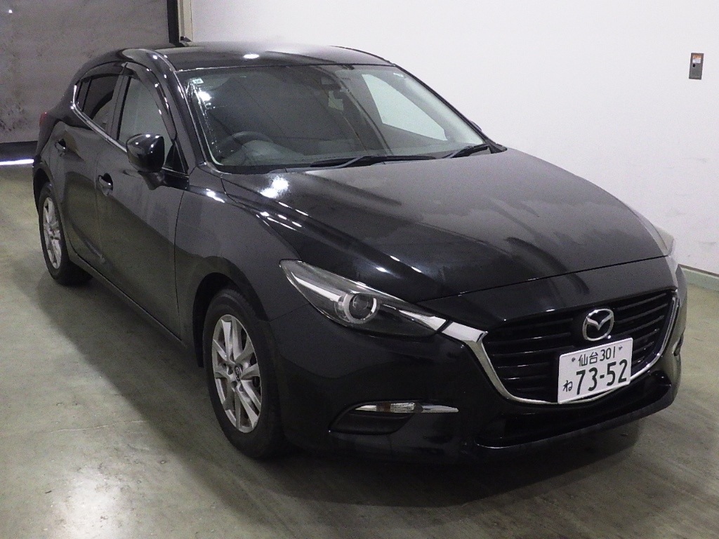 MAZDA AXELA