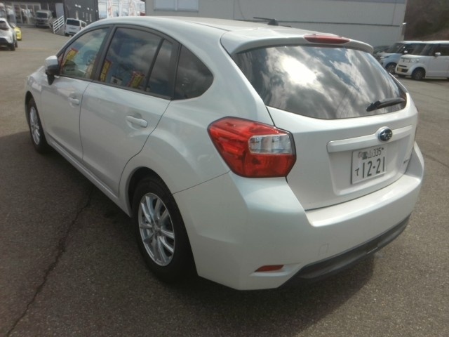 SUBARU IMPREZA