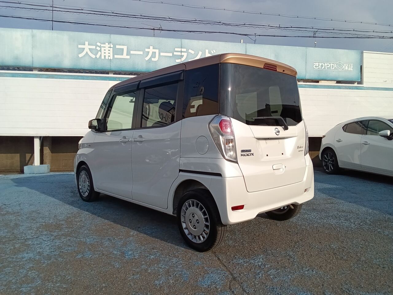 NISSAN DAYZ ROOX