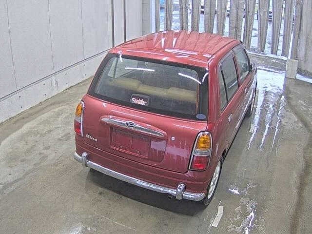 DAIHATSU MIRA GINO