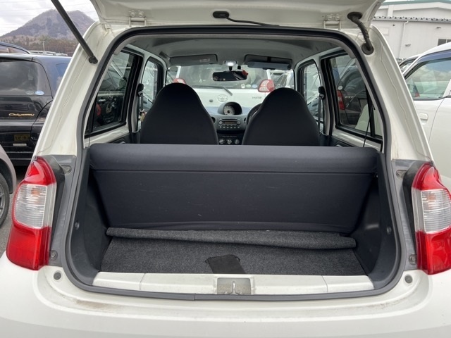 DAIHATSU ESSE