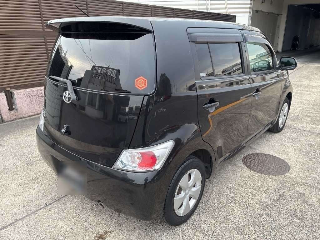 TOYOTA BB