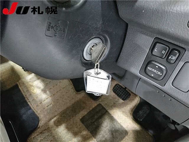 DAIHATSU MOVE LATTE