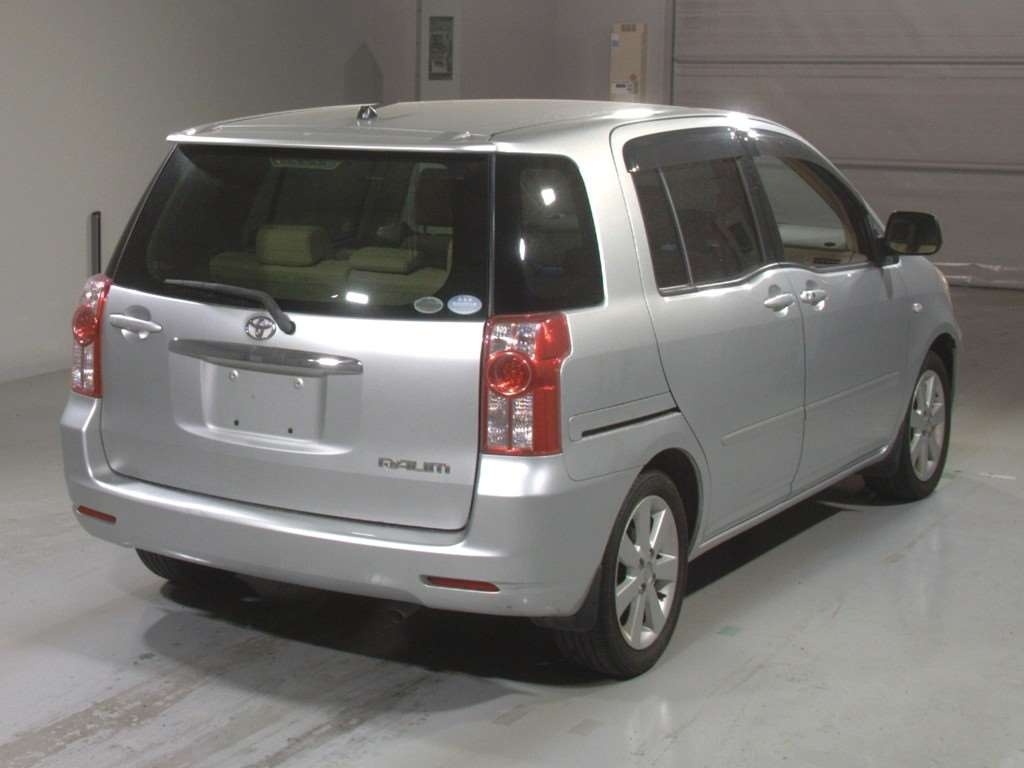 TOYOTA RAUM