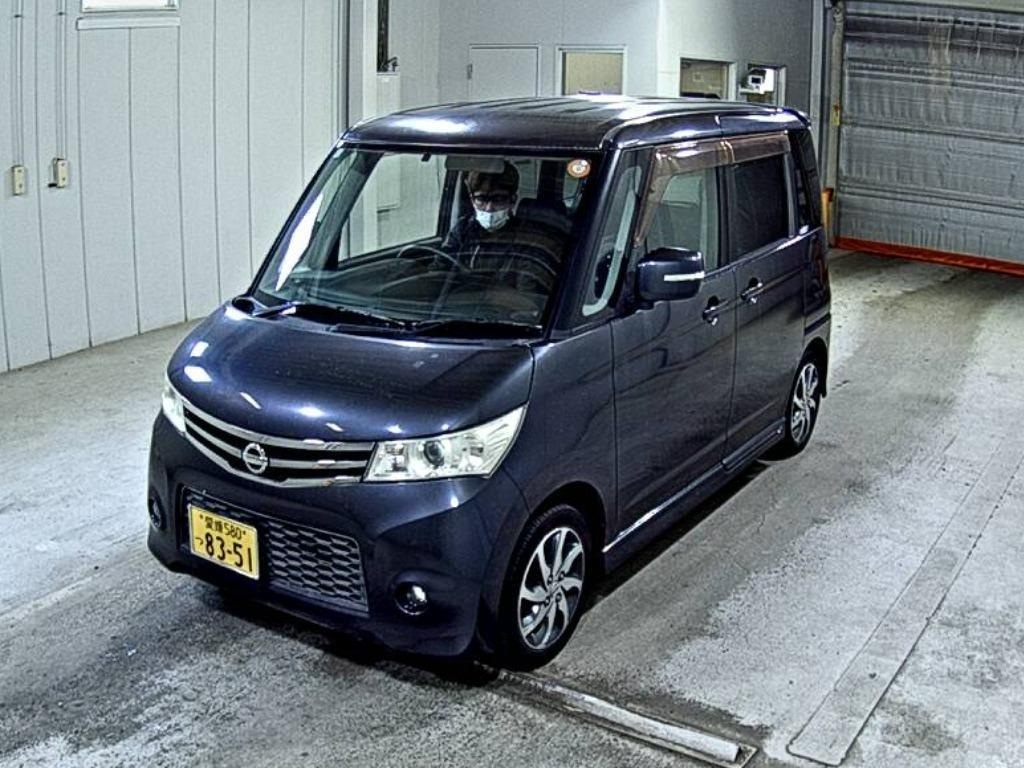NISSAN ROOX