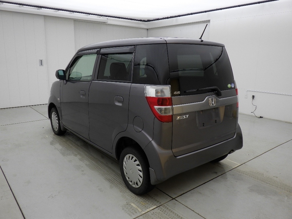 HONDA ZEST