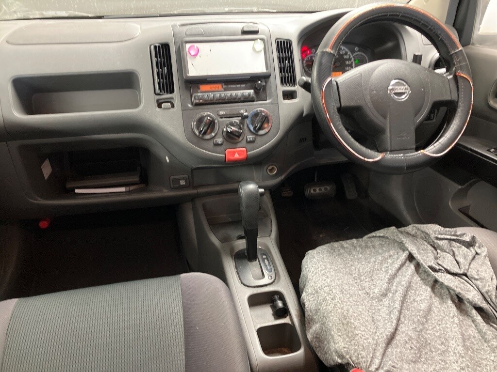 NISSAN AD