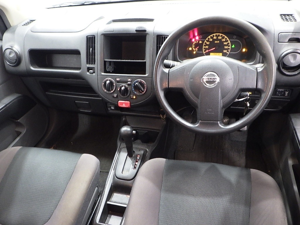 NISSAN AD