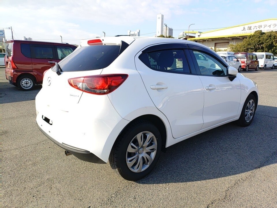 MAZDA MAZDA2