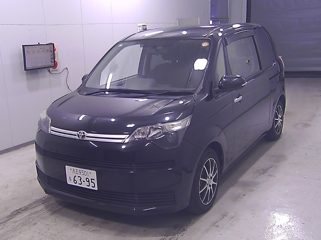 TOYOTA SPADE