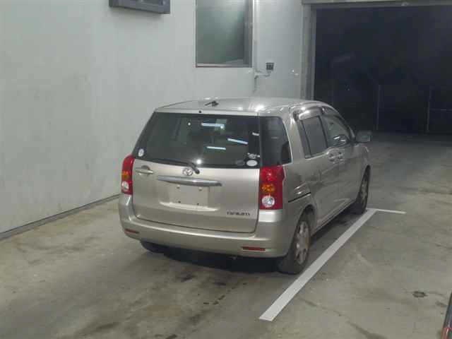 TOYOTA RAUM