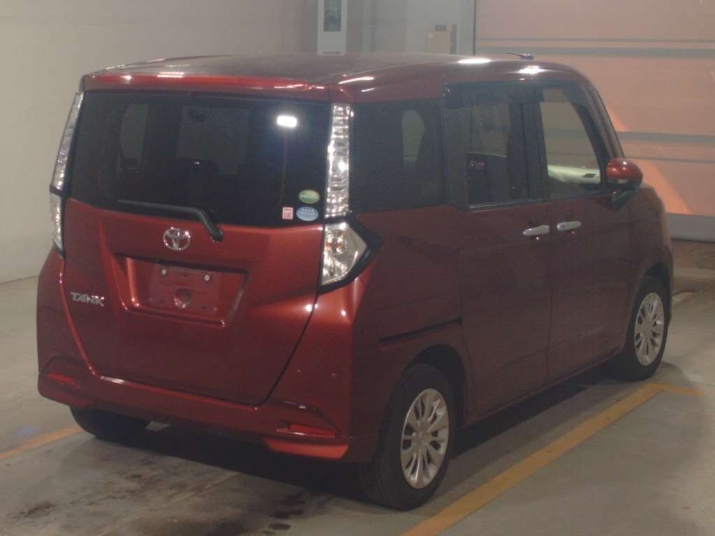 TOYOTA TANK