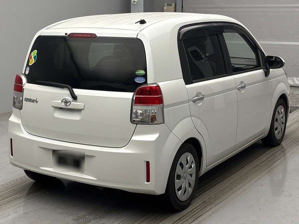 TOYOTA SPADE