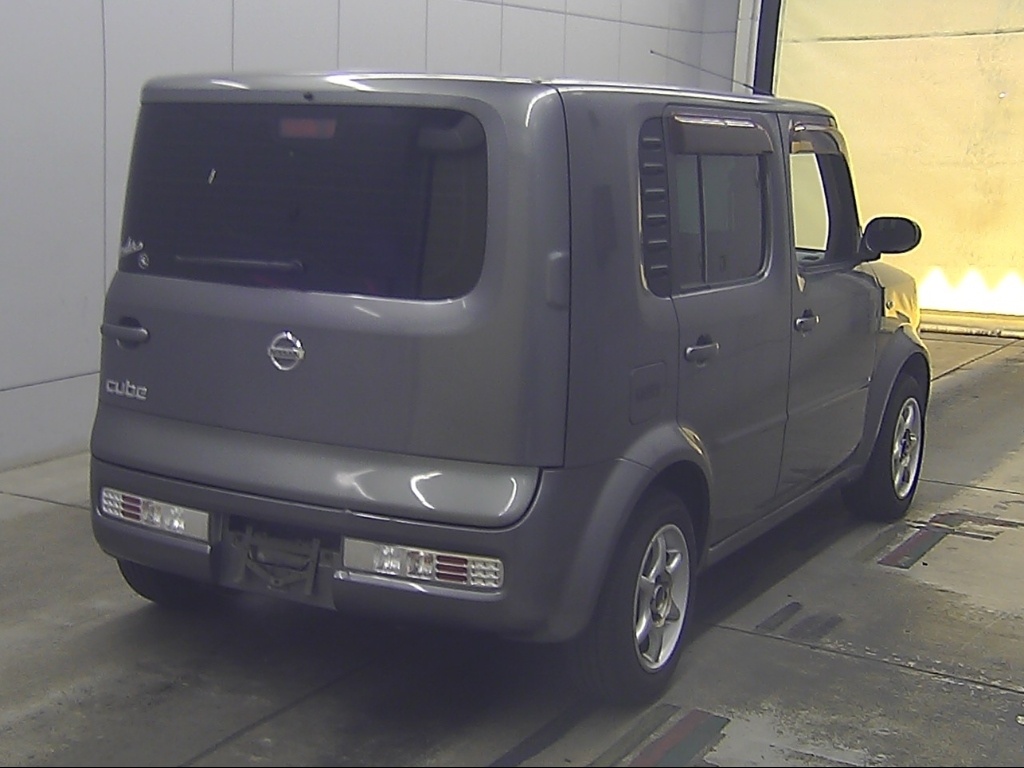 NISSAN CUBE