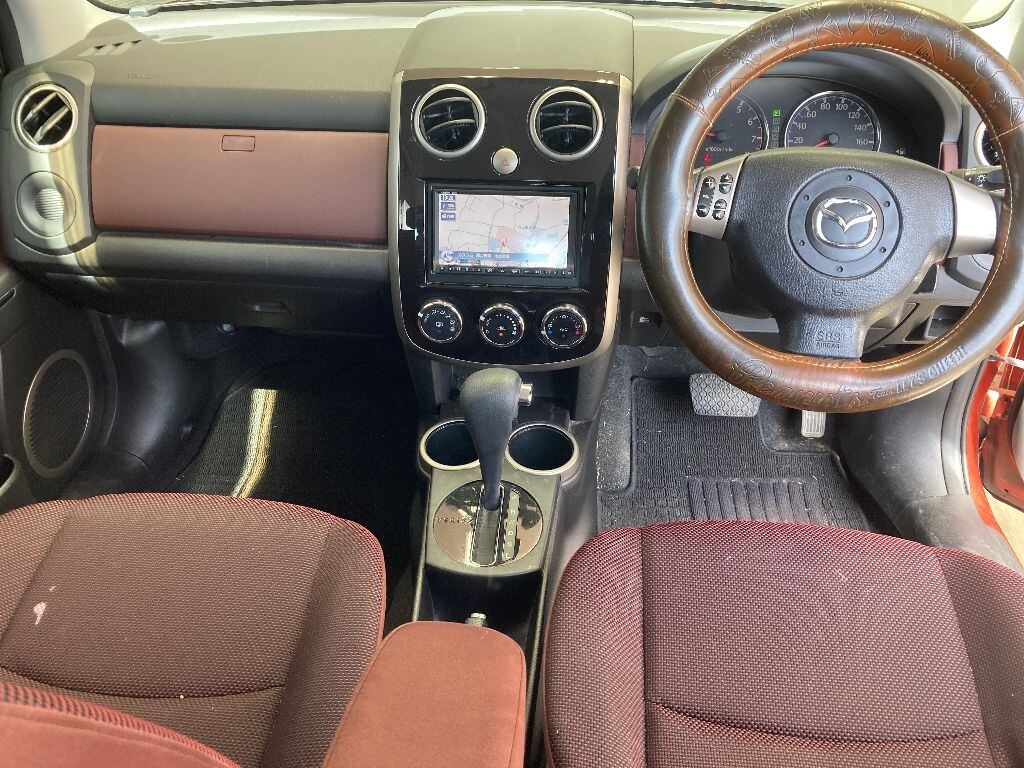 MAZDA VERISA