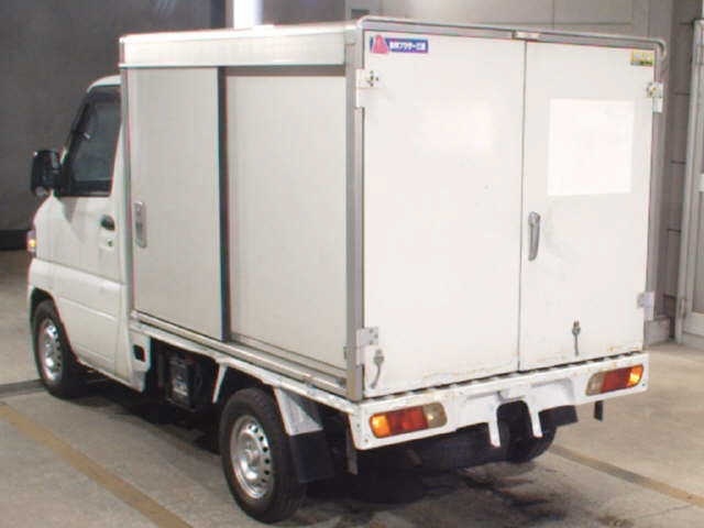 MITSUBISHI MINICAB