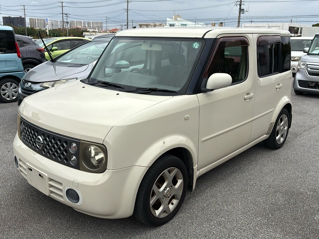 NISSAN CUBE