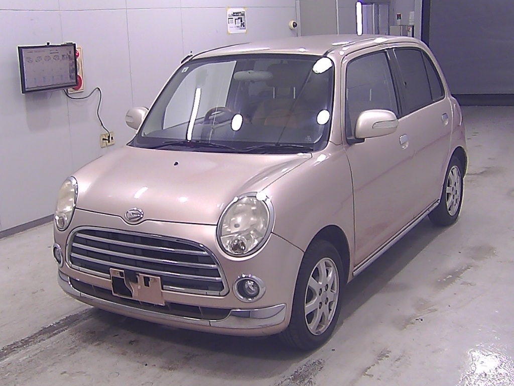 DAIHATSU MIRA GINO