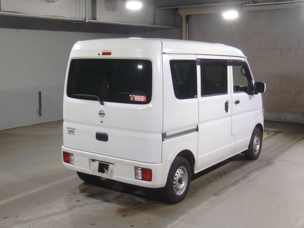 NISSAN NV100 CLIPPER