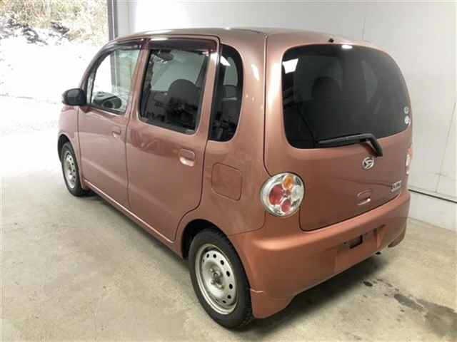 DAIHATSU MOVE LATTE