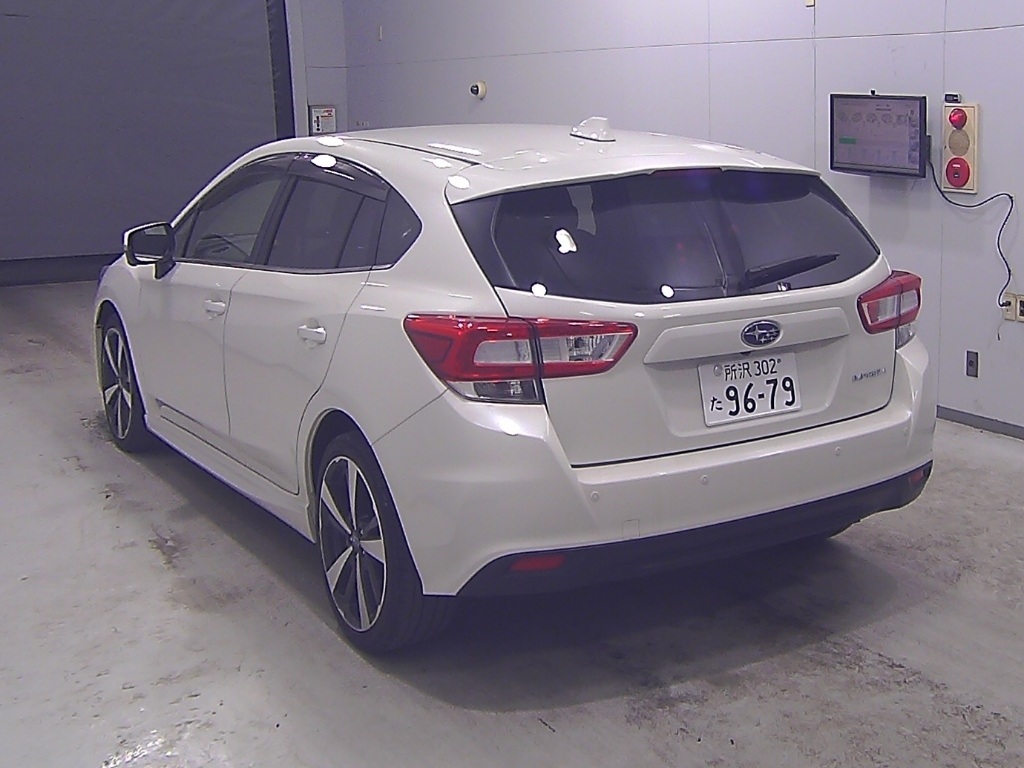 SUBARU IMPREZA