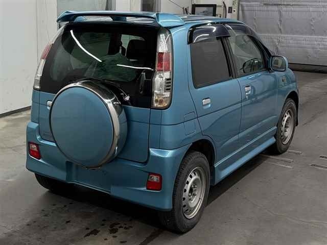 DAIHATSU TERIOS KID