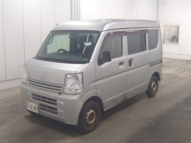 MITSUBISHI MINICAB
