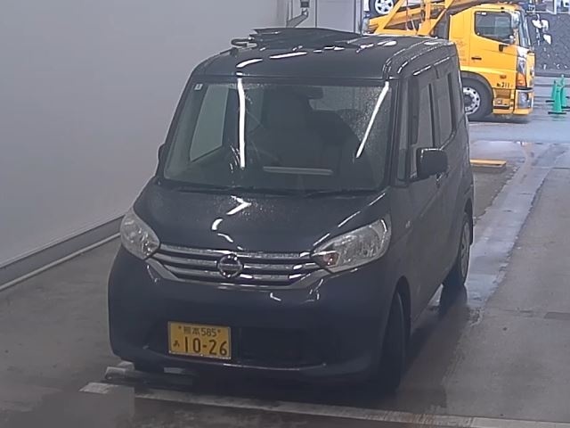 NISSAN DAYZ ROOX