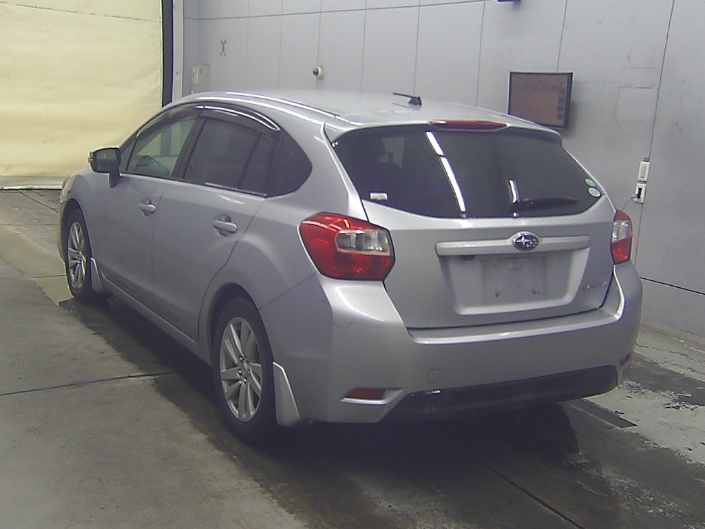 SUBARU IMPREZA
