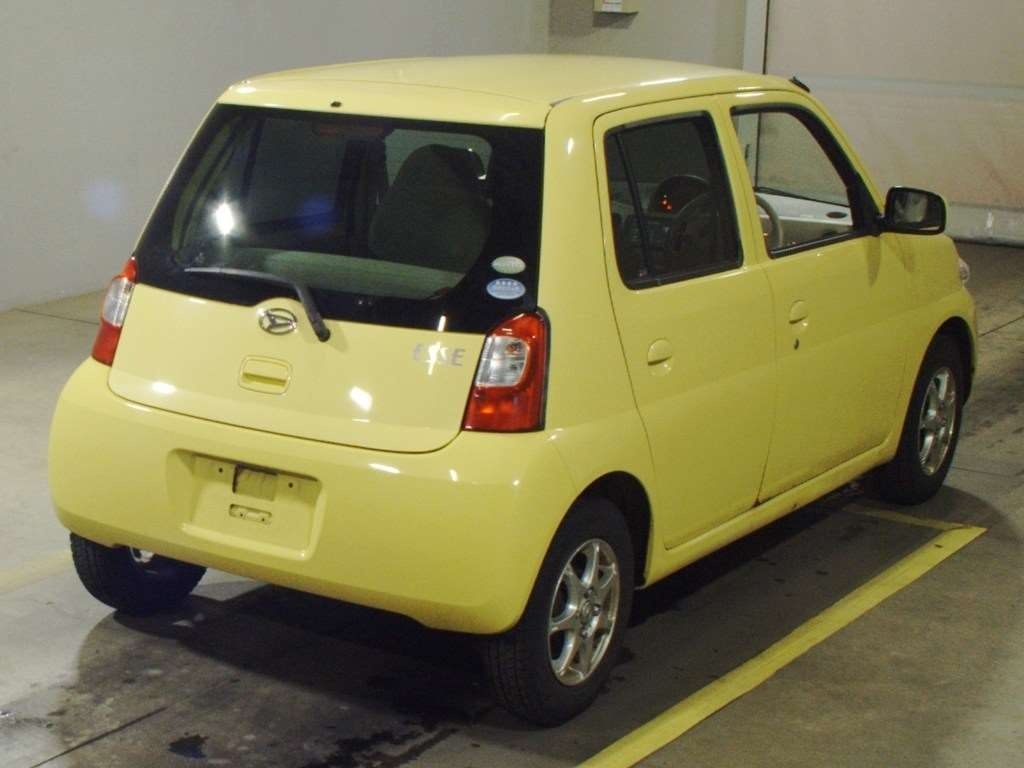 DAIHATSU ESSE