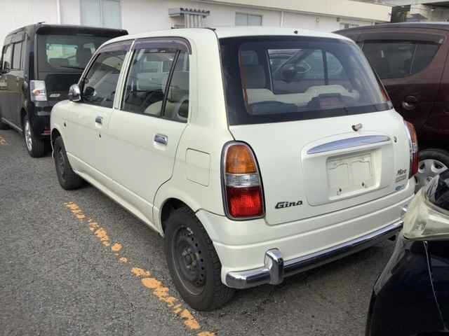 DAIHATSU MIRA GINO