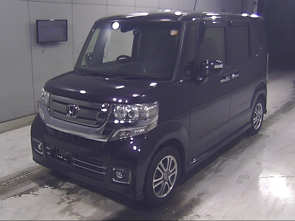 HONDA N-BOX