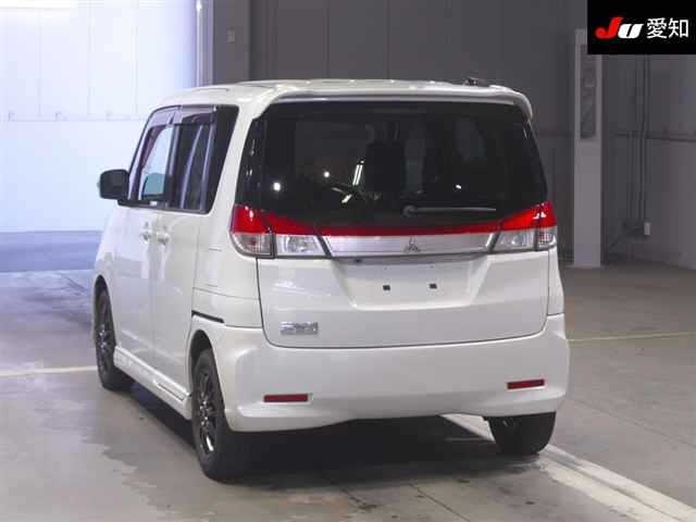 MITSUBISHI DELICA D:2