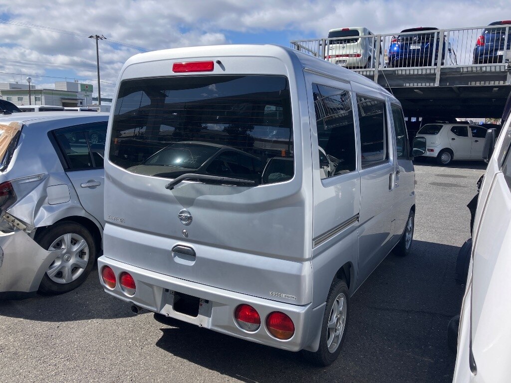 NISSAN CLIPPER