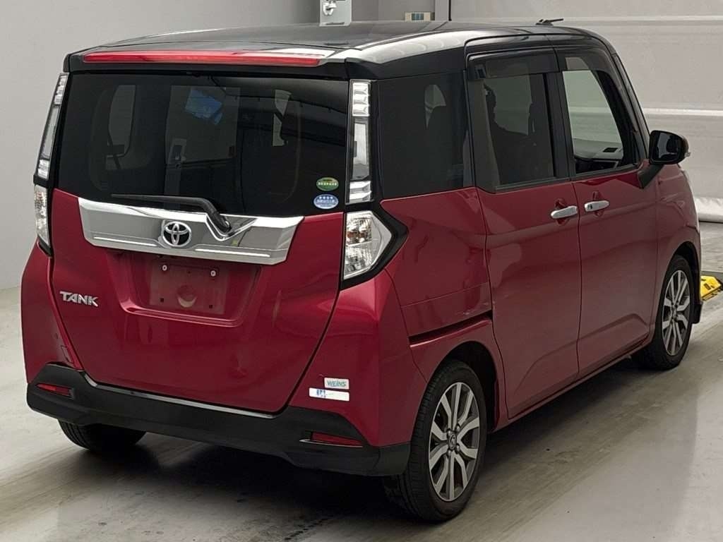 TOYOTA TANK