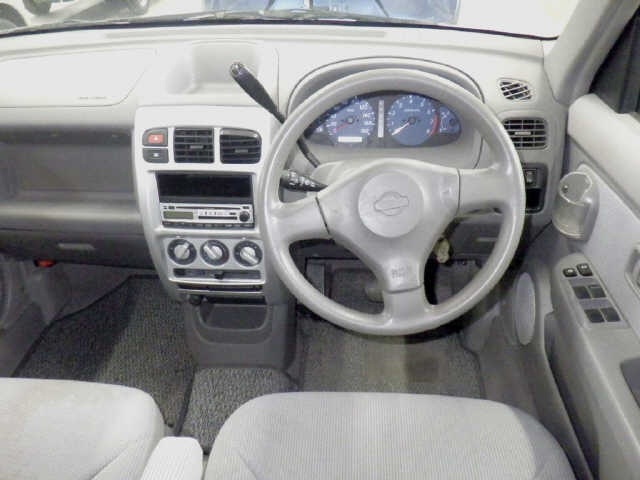NISSAN CUBE