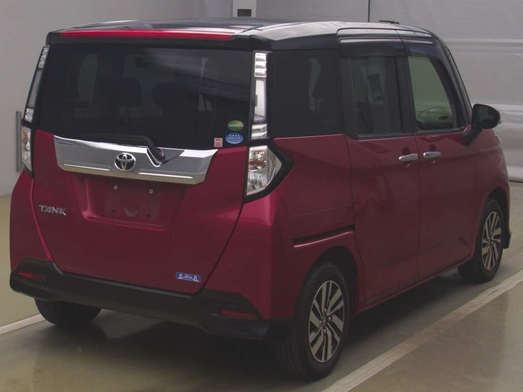 TOYOTA TANK